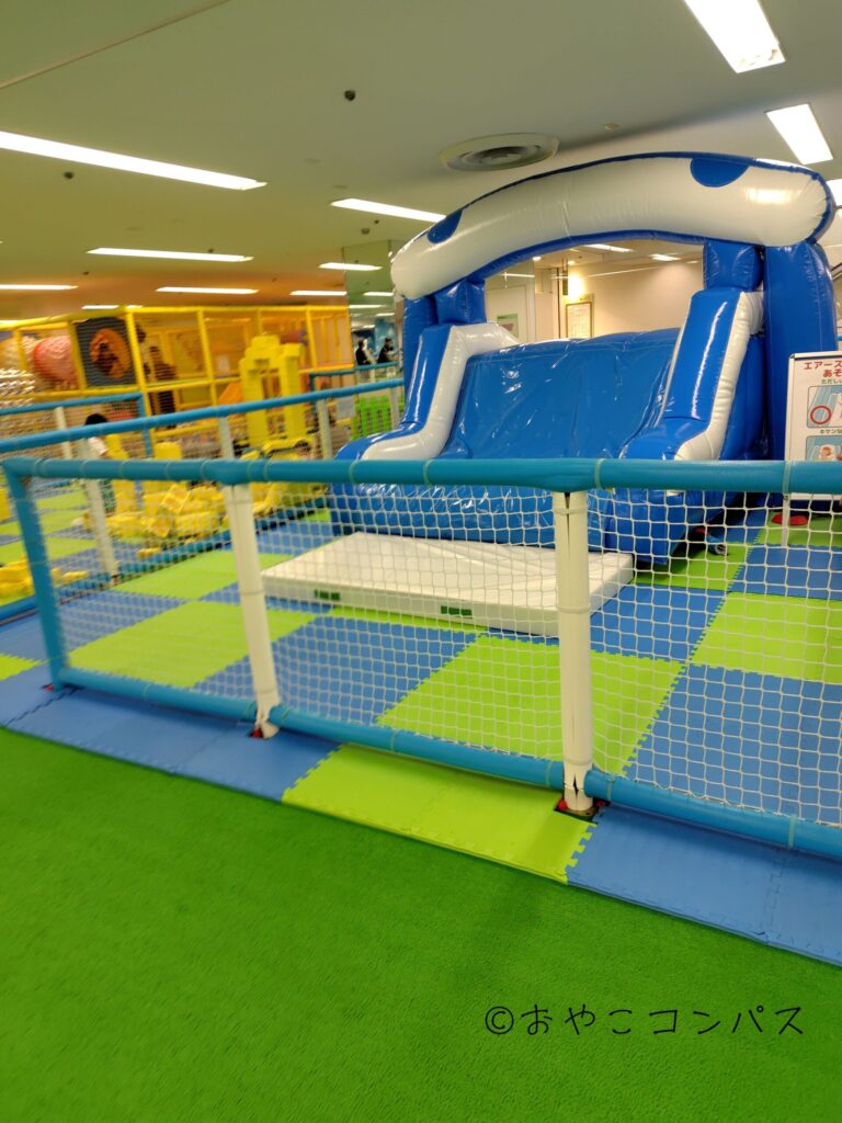 キッズランドUS_滑り台